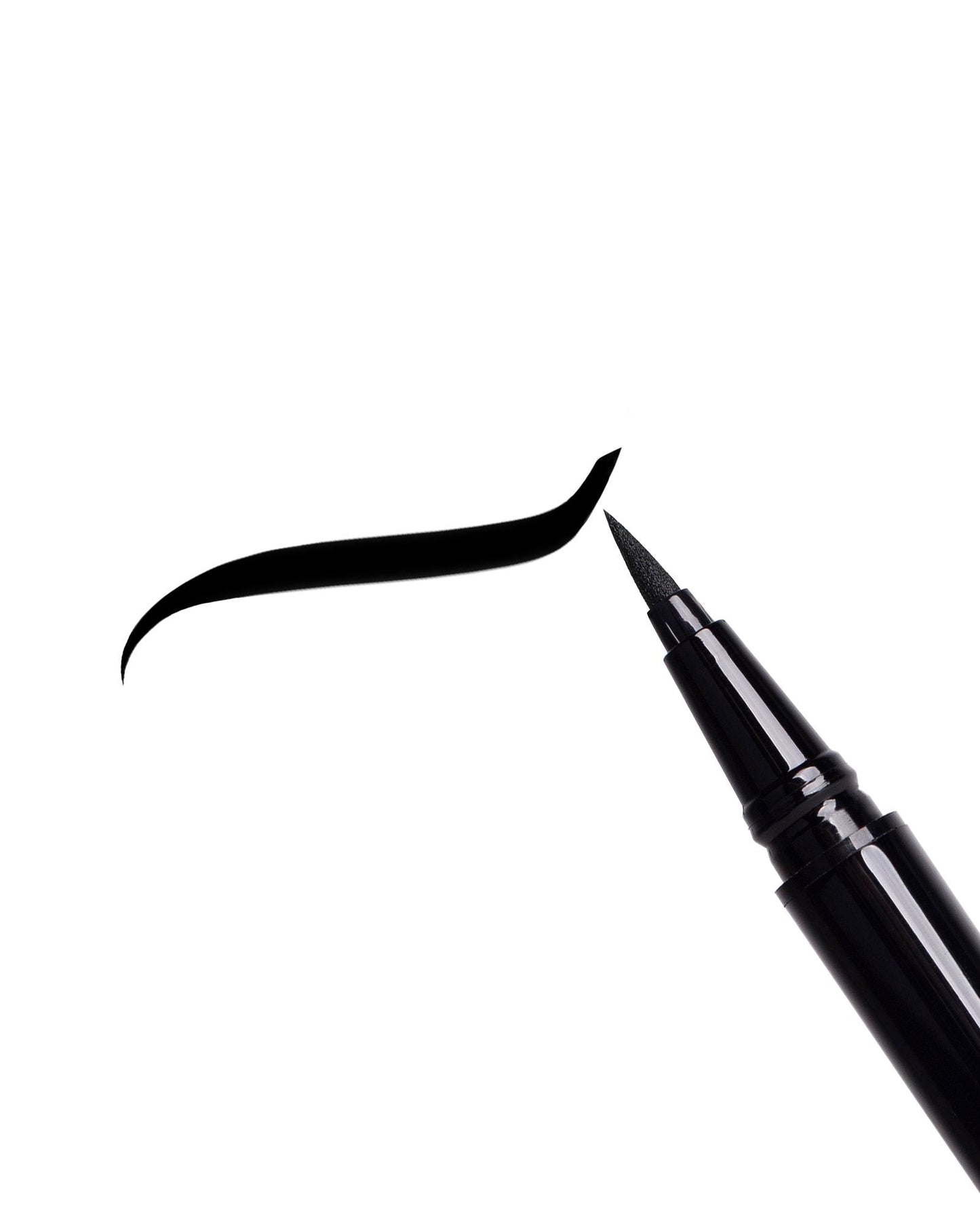 Your go-to Liquid Eyeliner