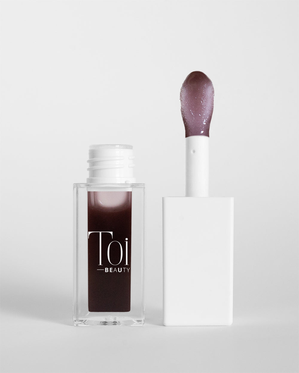 Lip oil for dry lips