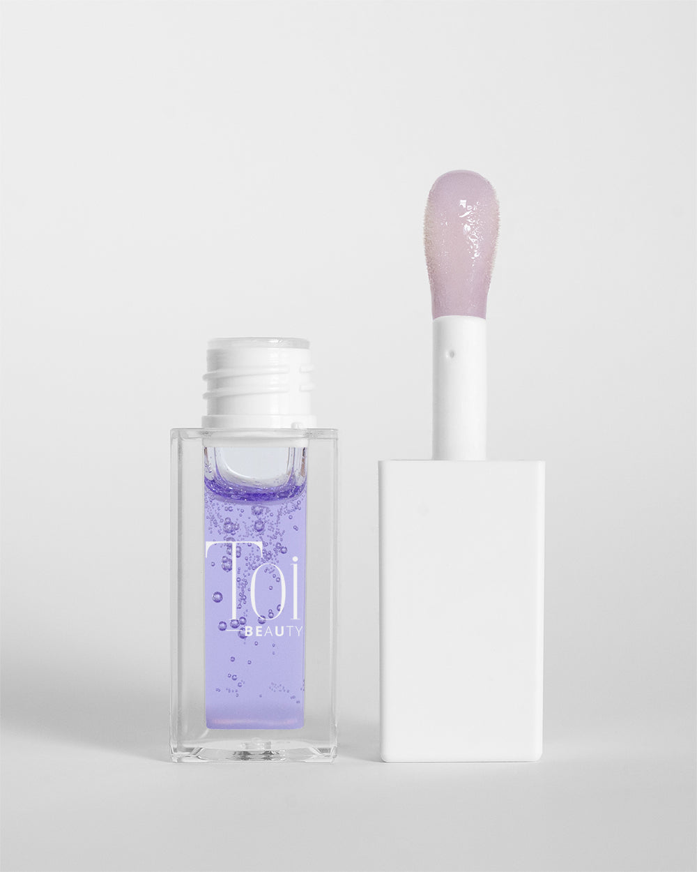 Lip oil for dry lips